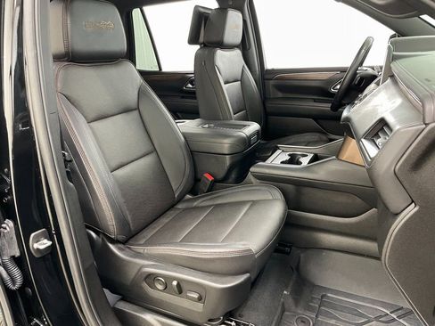 Certified 2023 Chevrolet Tahoe High Country w/ Advanced Technology Package AWD/4WD image 48