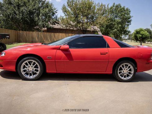 Used 2002 Chevrolet Camaro Z28 w/ SS Performance/Appearance Pkg RWD image 3