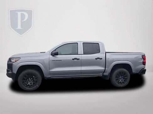 New 2026 Chevrolet Colorado W/T w/ WT Custom Package RWD image 10
