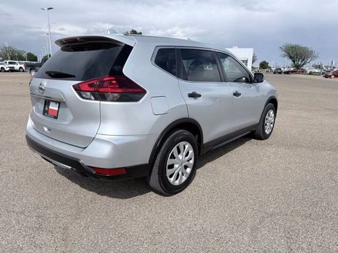 Used 2020 Nissan Rogue S FWD image 6
