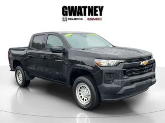 Used 2023 Chevrolet Colorado W/T video 1