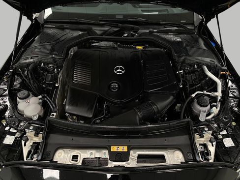 Used 2023 Mercedes-Benz C 300 4MATIC Sedan image 11