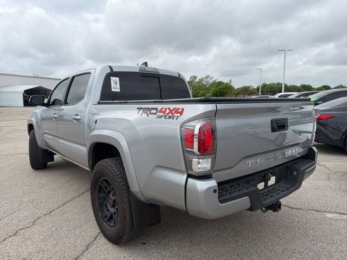 Used 2021 Toyota Tacoma TRD Sport w/ Advanced Technology Package image 9