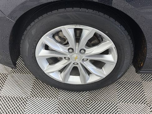 Used 2022 Chevrolet Malibu LT FWD image 8
