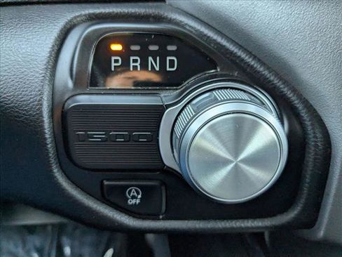Used 2024 RAM 1500 Laramie image 10