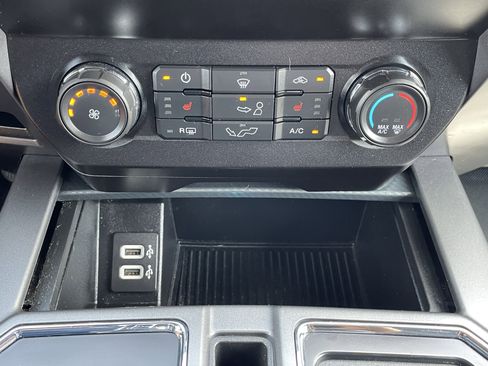 Used 2019 Ford F150 XLT w/ Equipment Group 302A Luxury image 28