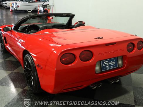 Used 1999 Chevrolet Corvette Convertible w/ Memory Pkg RWD image 8