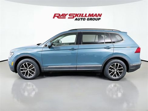 Used 2021 Volkswagen Tiguan SE image 4