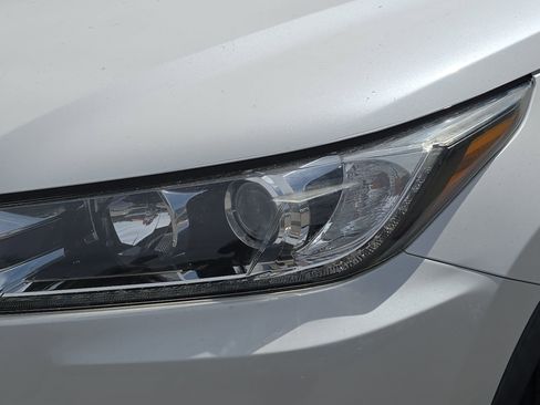 Used 2019 Toyota Highlander Limited AWD/4WD image 29
