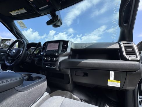 New 2024 RAM 4500 SLT w/ Quick Order Package 2YG SLT image 13