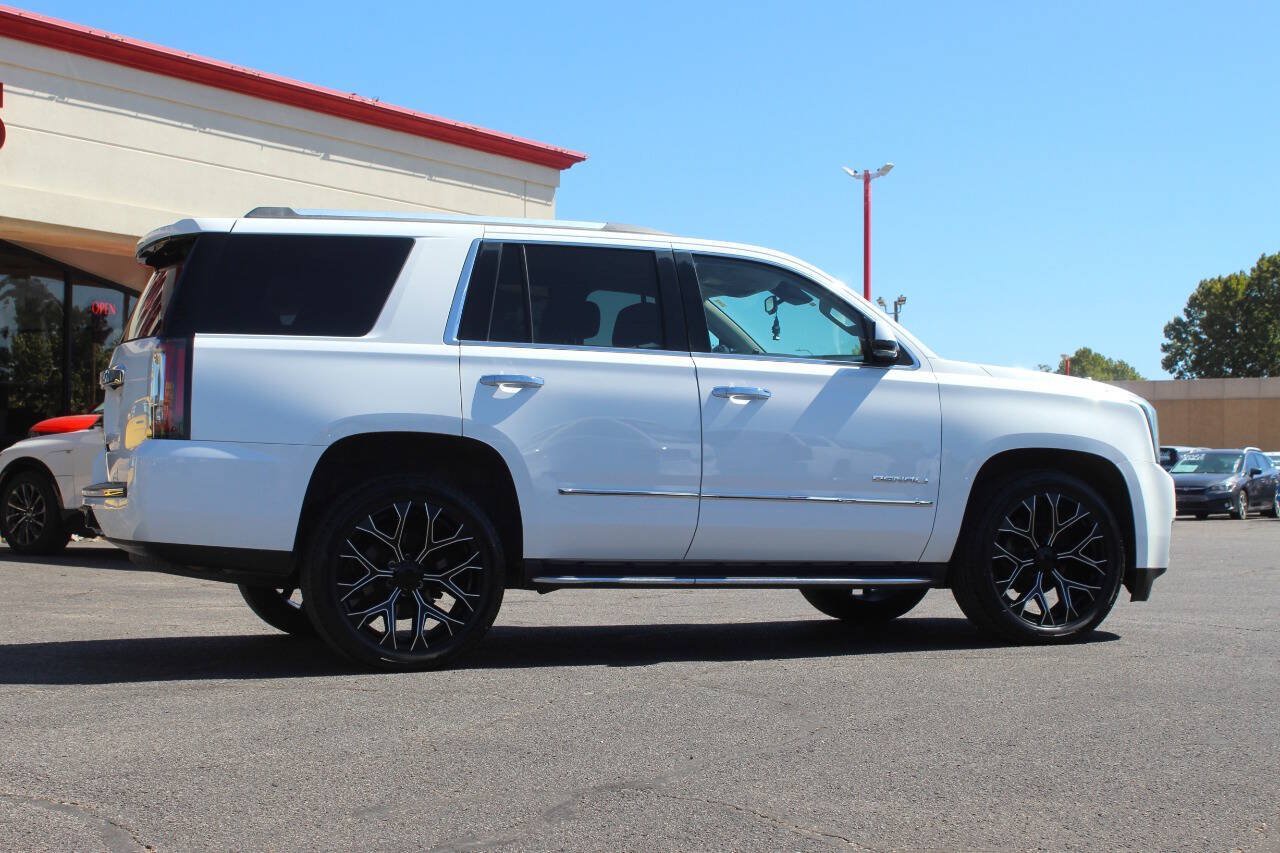 Used 2016 GMC Yukon Denali RWD image 4