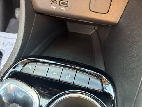 Used 2025 Buick Encore GX Preferred FWD image 16
