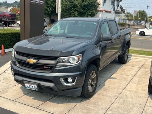 Used 2016 Chevrolet Colorado Z71 AWD/4WD image 3