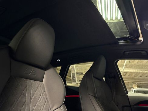 New 2025 Audi SQ5 Premium Plus image 16