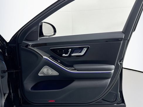 New 2026 Mercedes-Benz S 500 4MATIC image 23
