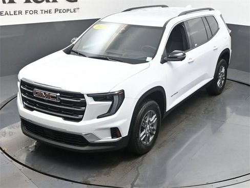 Used 2025 GMC Acadia Elevation image 46
