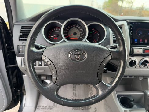 Used 2010 Toyota Tacoma 4x4 Double Cab image 36