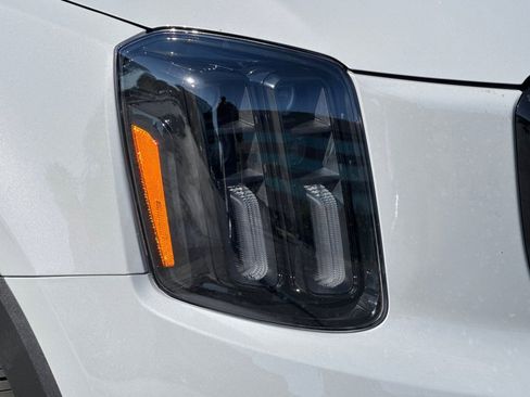 Used 2025 Kia Telluride EX X-Line AWD/4WD image 50