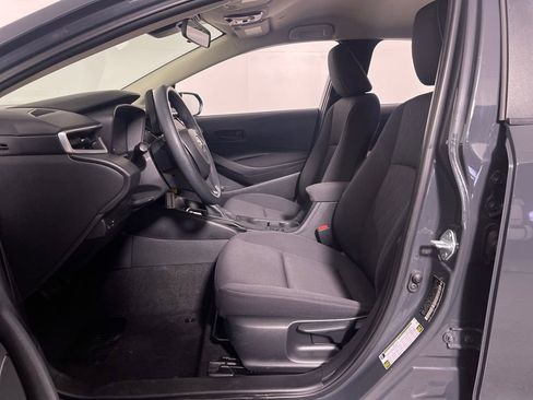 Used 2024 Toyota Corolla LE image 12