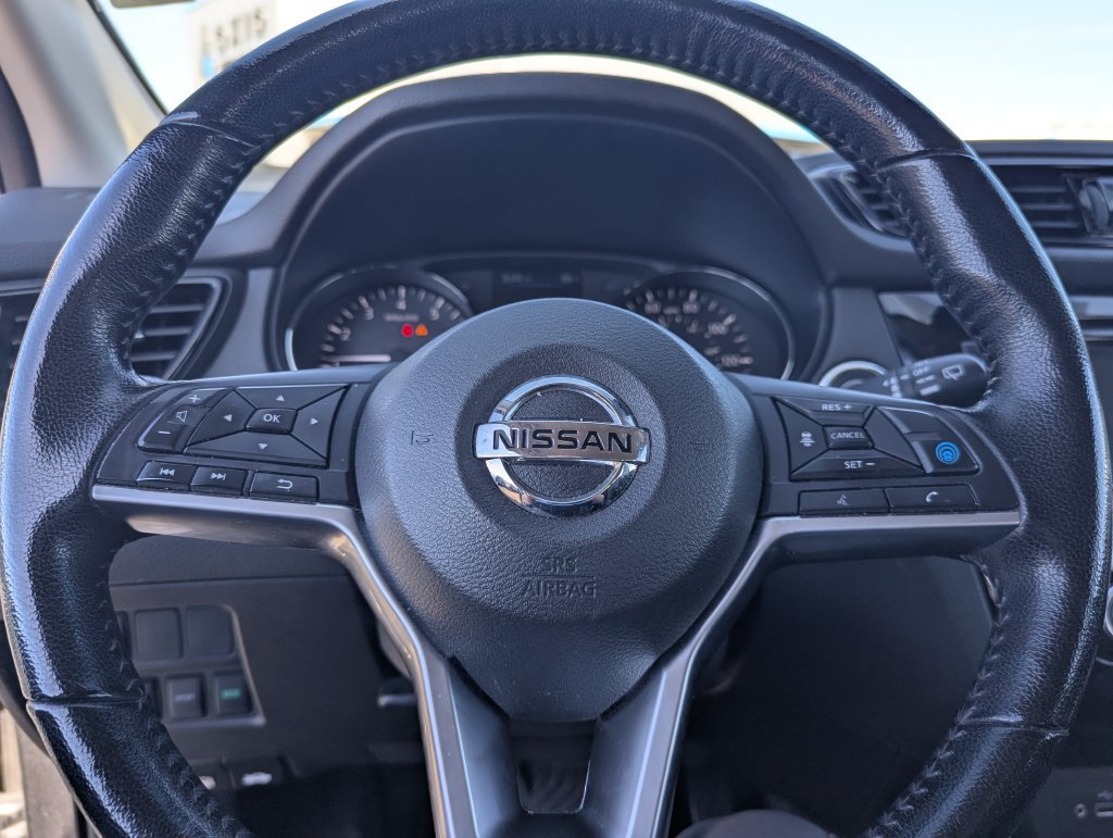 Used 2022 Nissan Rogue Sport SV w/ Technology Package AWD/4WD image 20