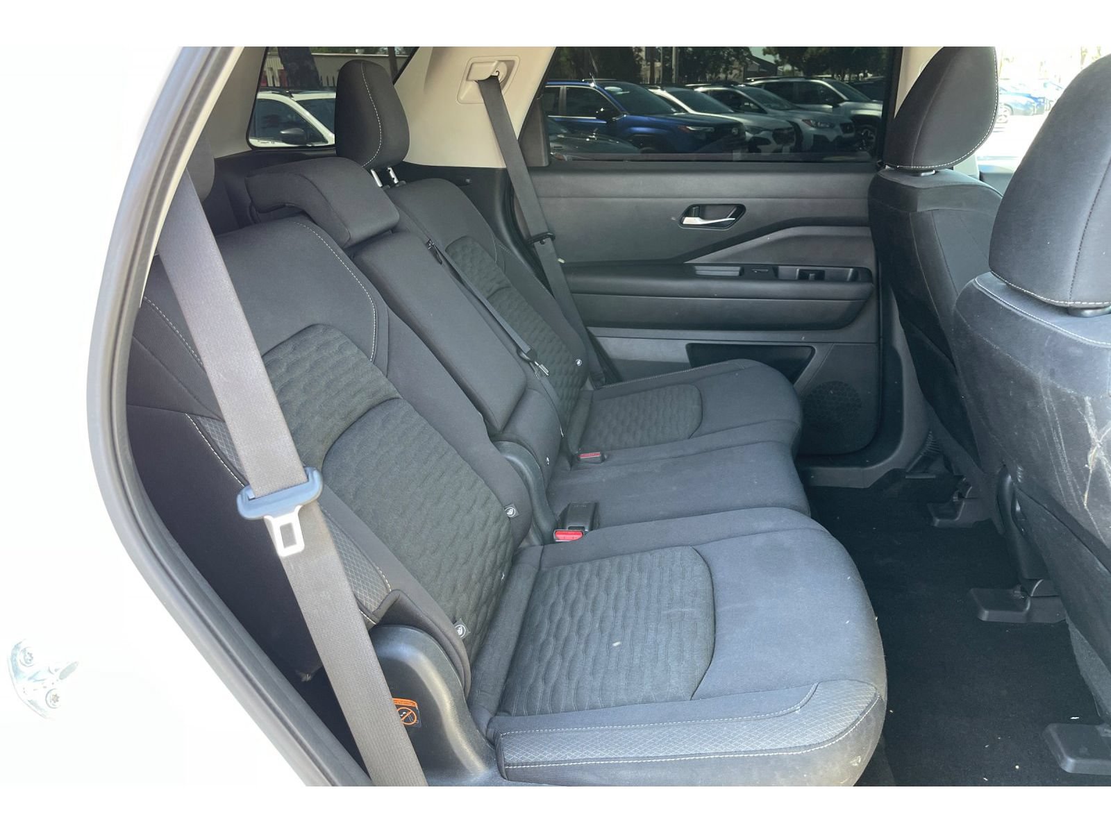 Used 2022 Nissan Pathfinder SV FWD image 20