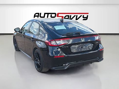 Used 2023 Honda Civic Sport image 5