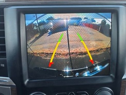 Used 2018 RAM 2500 Laramie image 19