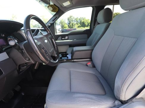 Used 2012 Ford F150 XLT w/ XLT Chrome Pkg RWD image 2