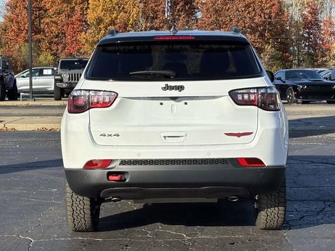 New 2026 Jeep Compass Trailhawk image 31