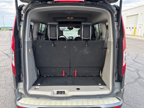 Used 2019 Ford Transit Connect Titanium FWD image 9