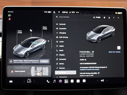 Used 2022 Tesla Model 3 Long Range AWD/4WD image 23