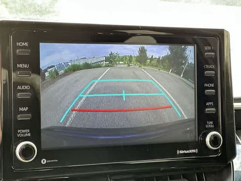 Used 2022 Toyota Corolla SE FWD image 14