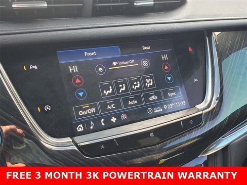 Used 2020 Cadillac XT6 Premium Luxury image 19