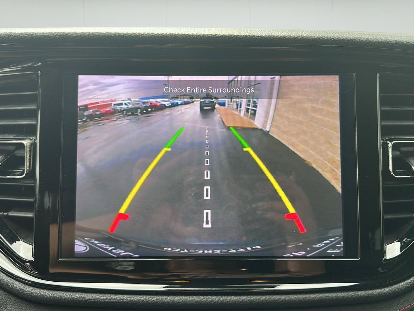 Used 2025 Dodge Durango GT AWD/4WD image 15