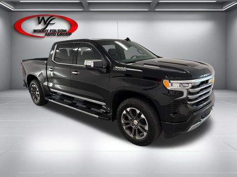 New 2026 Chevrolet Silverado 1500 High Country w/ Technology Package AWD/4WD image 3