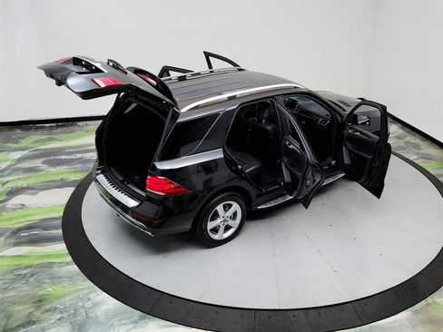 Used 2018 Mercedes-Benz GLE 350 image 39