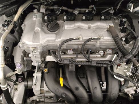 Used 2022 Toyota Corolla LE image 30