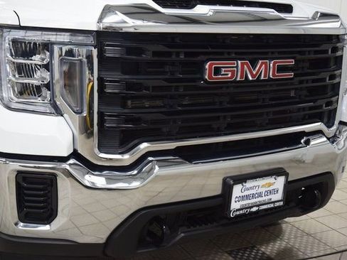 Used 2023 GMC Sierra 2500 Pro w/ Convenience Package AWD/4WD image 7