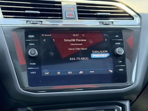 Used 2019 Volkswagen Tiguan SEL AWD/4WD image 20