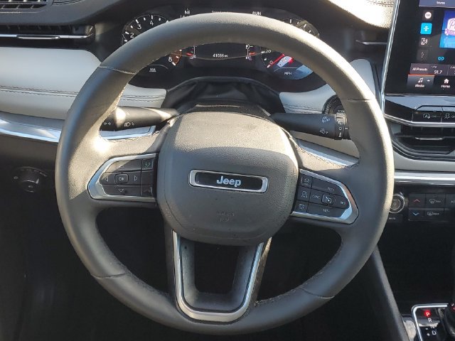 Used 2024 Jeep Compass Limited AWD/4WD image 13