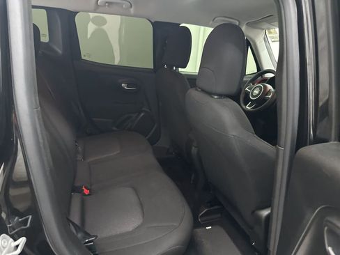 Used 2021 Jeep Renegade Sport image 24