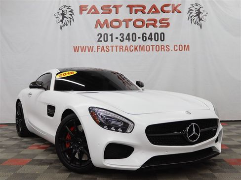 Used 2016 Mercedes-Benz AMG GT S image 3
