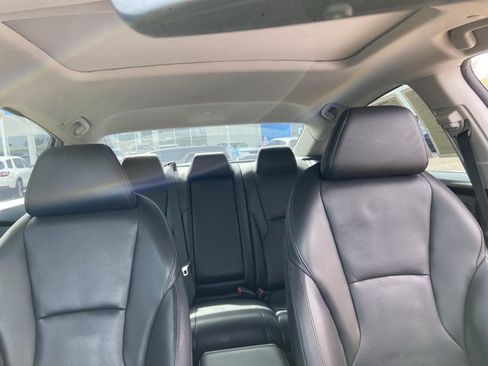 Used 2023 Honda Accord Touring image 19