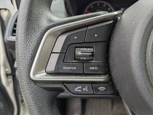 Used 2018 Subaru Crosstrek 2.0i image 14