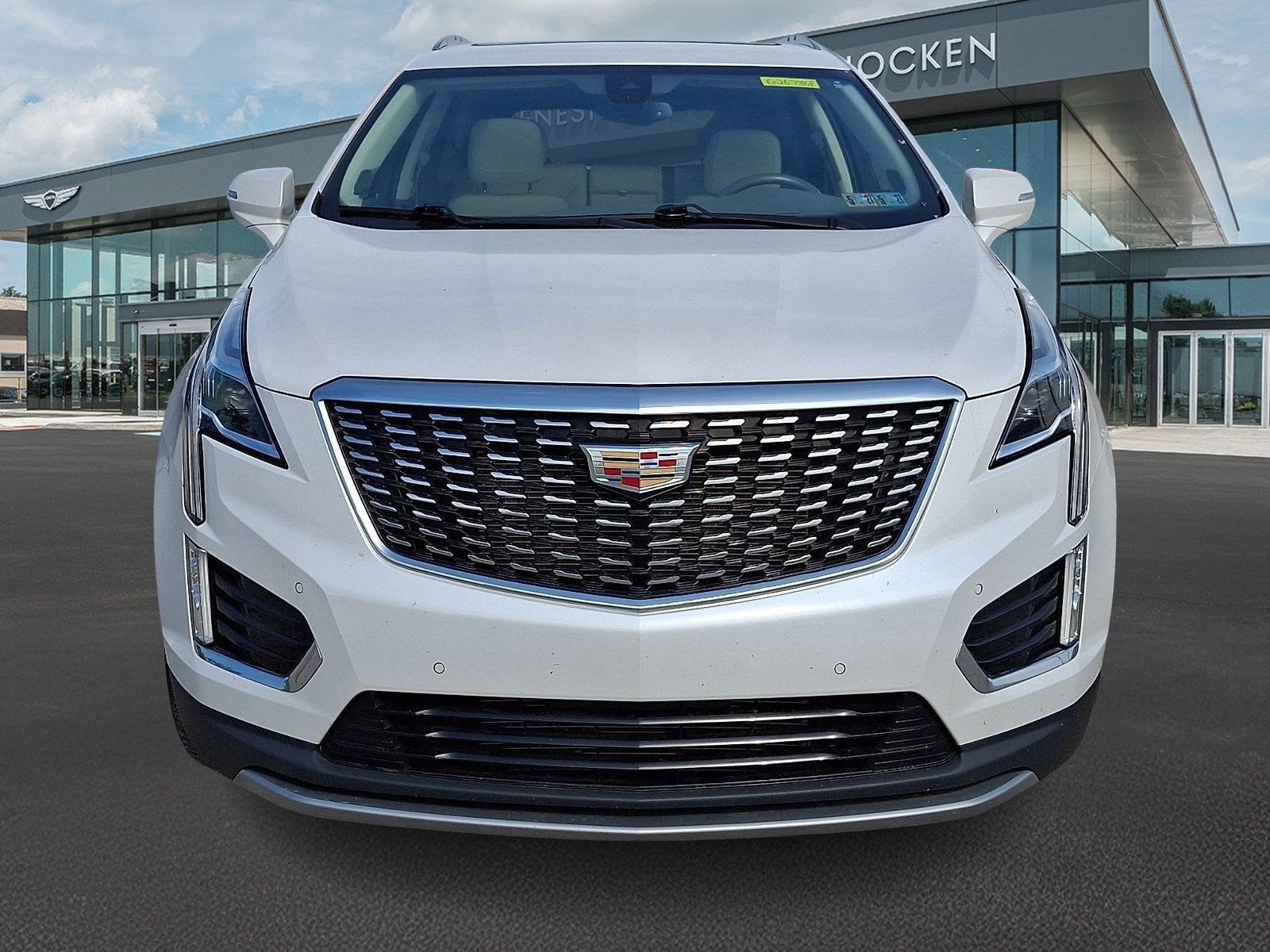 Used 2024 Cadillac XT5 Premium Luxury AWD/4WD image 3