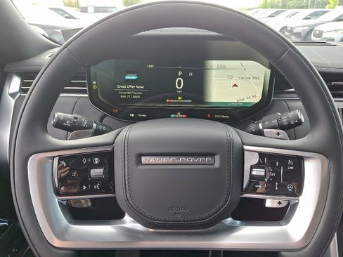 New 2025 Land Rover Range Rover SE image 18