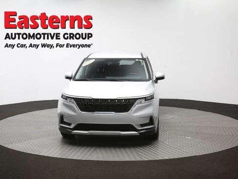 Used 2022 Kia Carnival LX image 52