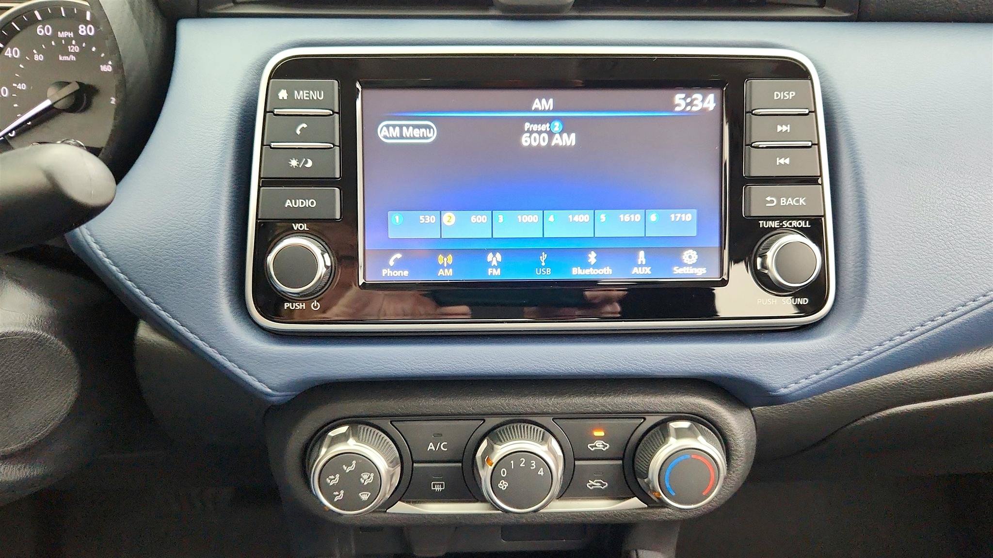 Used 2025 Nissan Versa SV w/ Trunk Package FWD image 14