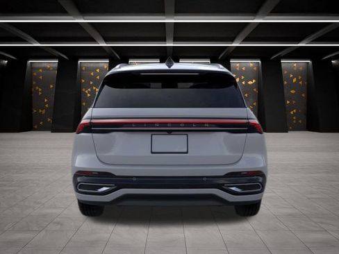 New 2026 Lincoln Nautilus Reserve AWD/4WD image 5