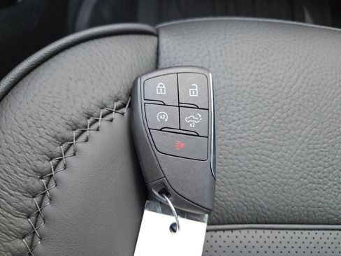 New 2026 GMC Sierra 2500 Denali w/ Denali Reserve Package AWD/4WD image 39